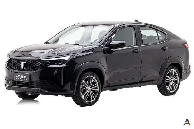 Carro Fiat Fastback 2025 Turbo 200