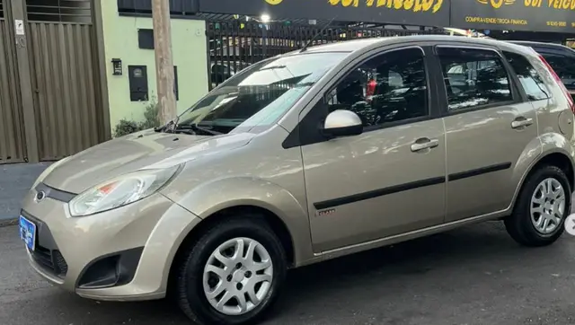 Carro Ford Fiesta Hatch 2011 1.6 (Flex)