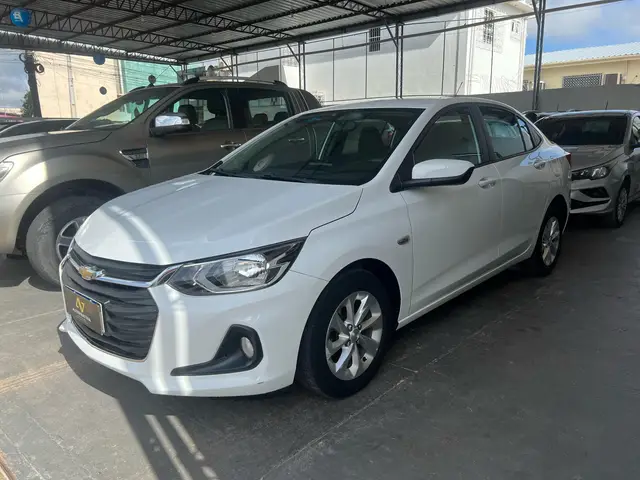 Carro Chevrolet Onix Plus 2022 1.0 LT II (Flex)
