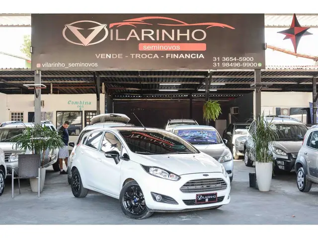 Carro Ford New Fiesta Sedan 2016 1.6 SE PowerShift (Flex)