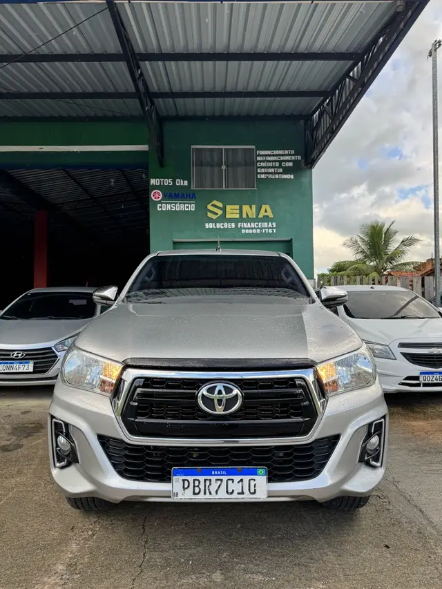 Carro Toyota Hilux Cabine Dupla 2019 Hilux 2.8 TDI SRV CD 4x4 (Aut)