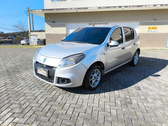 Carro Renault Sandero 2014 Expression 1.0 16V (flex)
