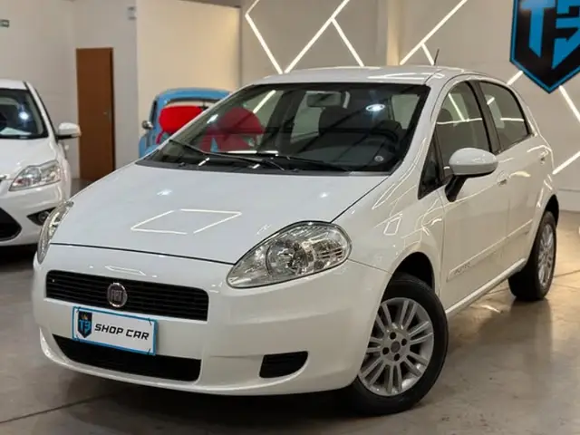 Carro Fiat Punto 2012 Attractive 1.4 (Flex)