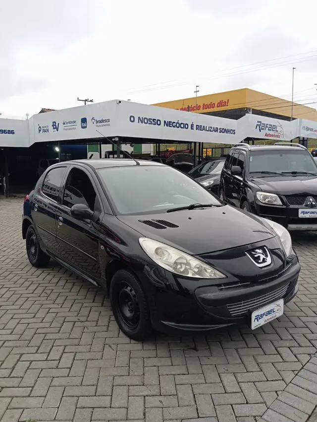 Carro Peugeot 207 2011 XR 1.4 (10 ANOS BRASIL)(Flex) 2p