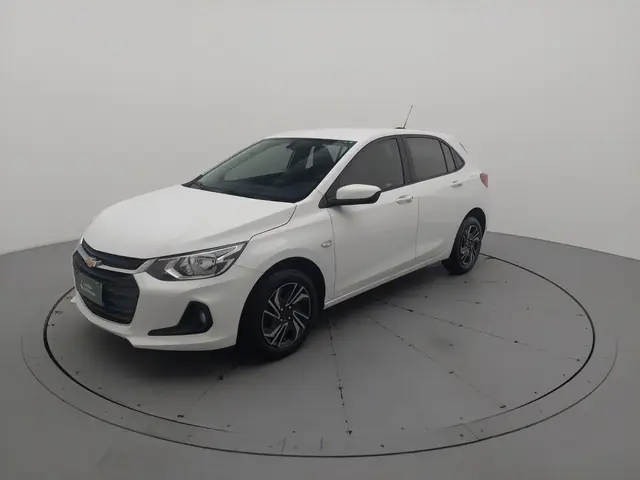 Carro Chevrolet Onix Plus 2025 LT 1.0