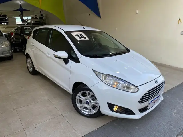 Carro Ford Fiesta Hatch 2014 SE Rocam 1.6 (Flex)