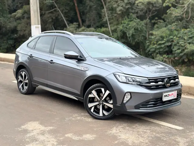 Carro Volkswagen Nivus 2024 Highline 200 TSI