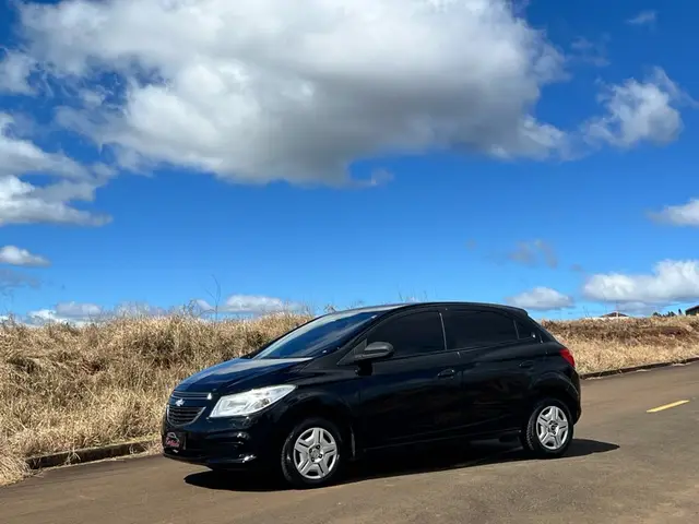 Carro Chevrolet Onix 2015 1.0 LT SPE/4