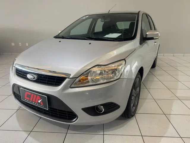 Carro Ford Focus Hatch 2012 GL 1.6 16V (Flex)