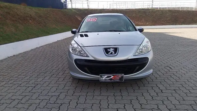 Carro Peugeot 207 2010 Hatch XR 1.4 8V (flex) 4p