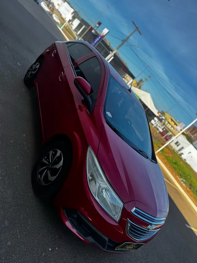 Carro Chevrolet Onix 2013 1.0 LT SPE/4