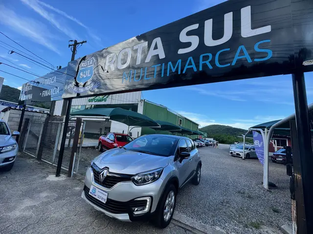 Carro Renault Captur 2018 Zen 1.6 16v SCe (Flex)