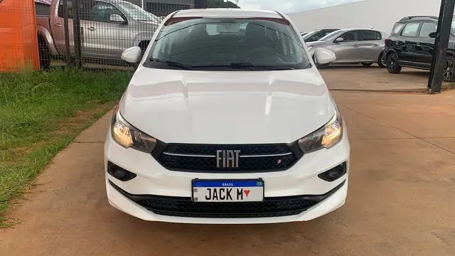 Carro Fiat Cronos 2022 Drive 1.3 S-Design (Flex)
