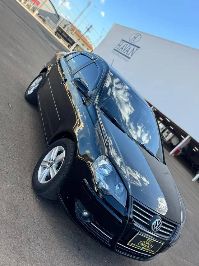 Carro Volkswagen Polo Sedan 2012 1.6 8V (Flex)