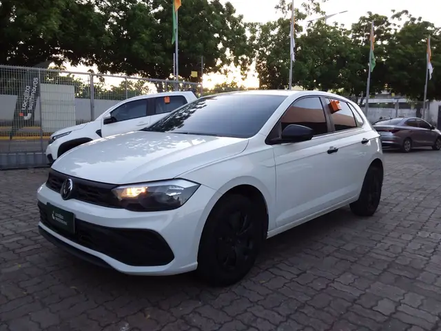 Carro Volkswagen Polo 2025 Track 1.0 Flex 12V 5p