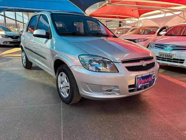 Carro Chevrolet Celta 2014 Advantage 1.0 (Flex)