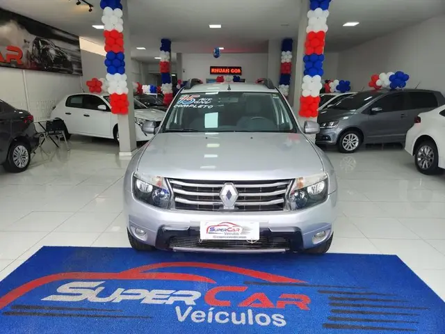 Carro Renault Duster 2015 2.0 16V Tech Road II (Aut)