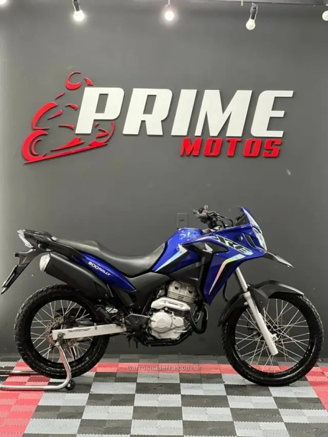 Moto Honda XRE 300 2023 Rally