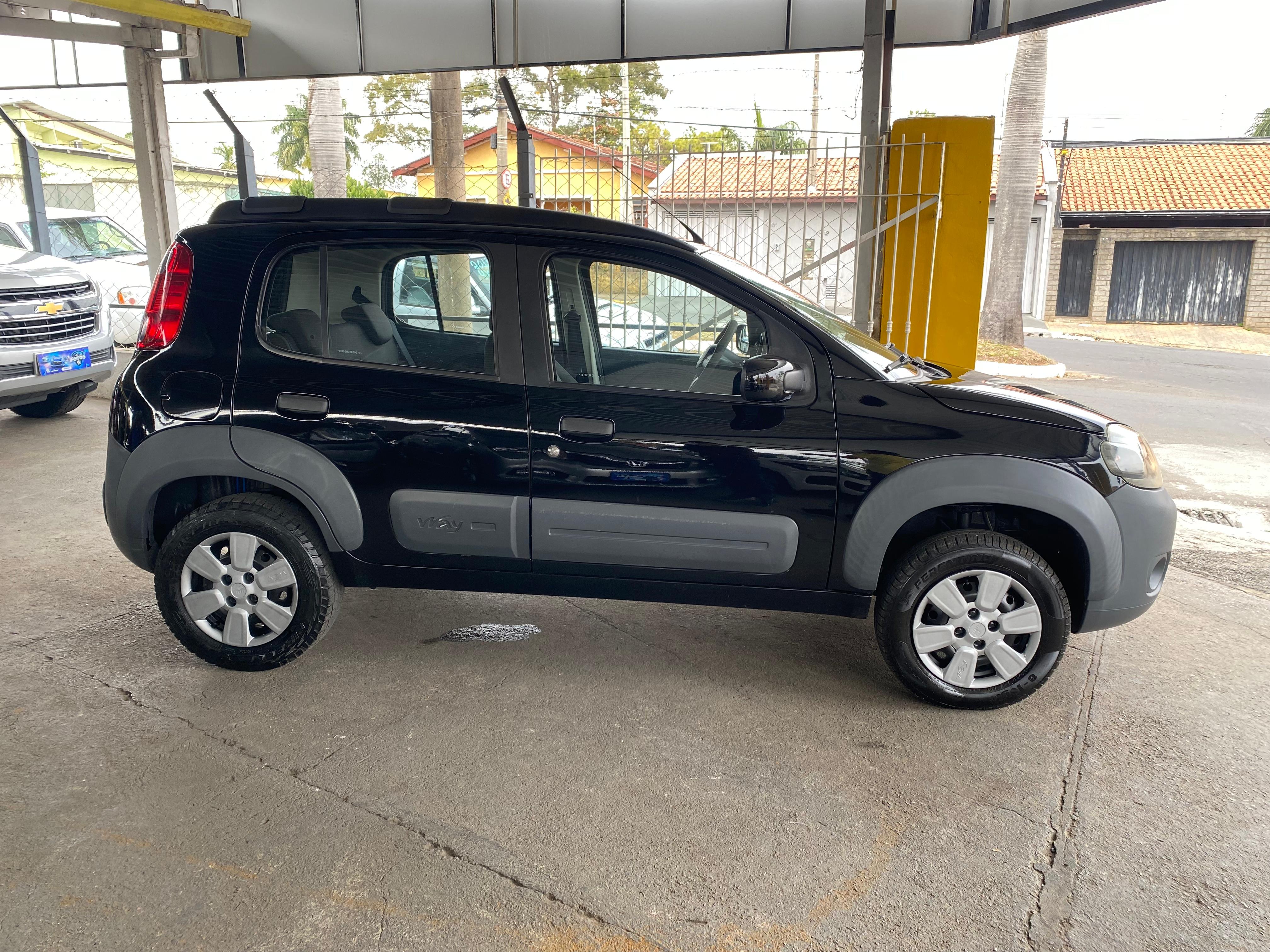 Fiat Uno Way 1.4 8V (Flex) 4p
