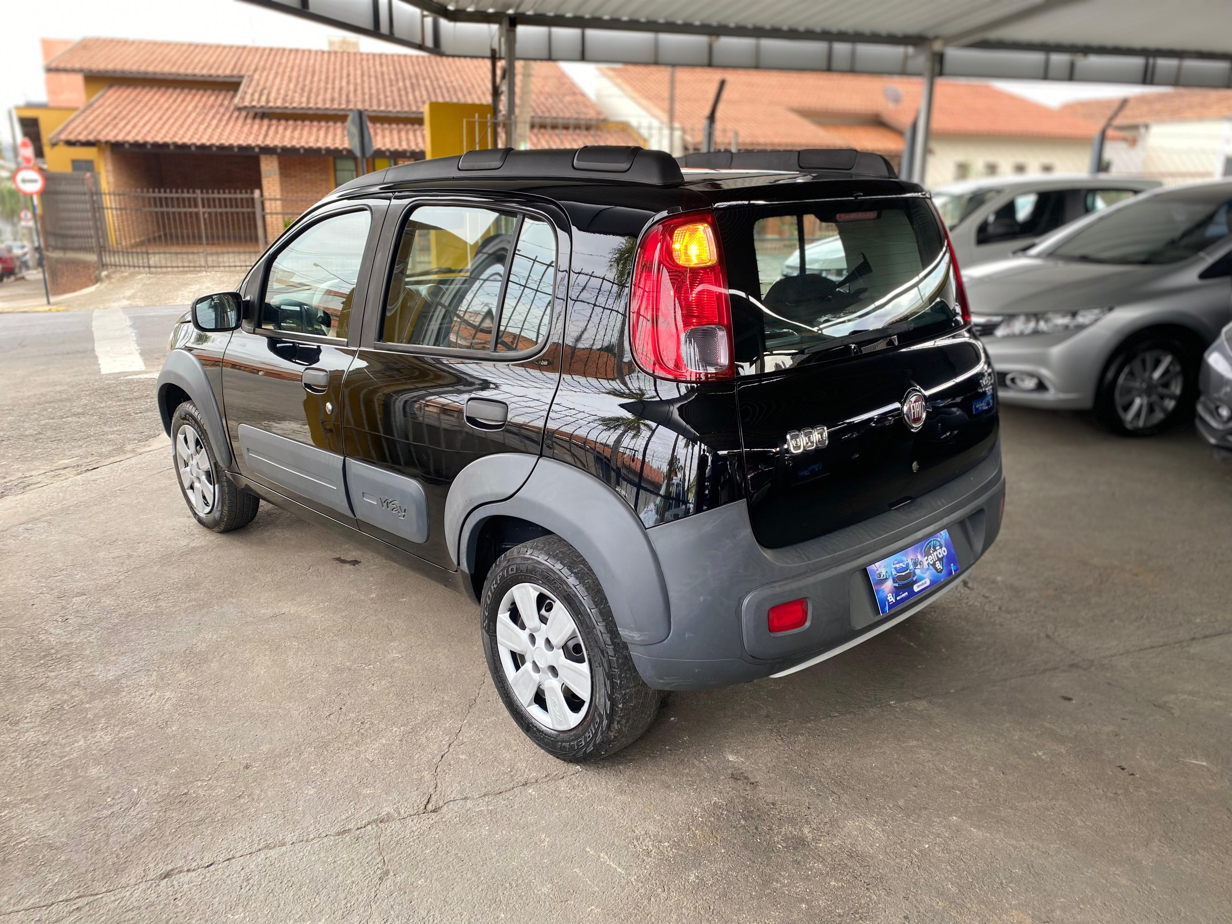 Fiat Uno Way 1.4 8V (Flex) 4p