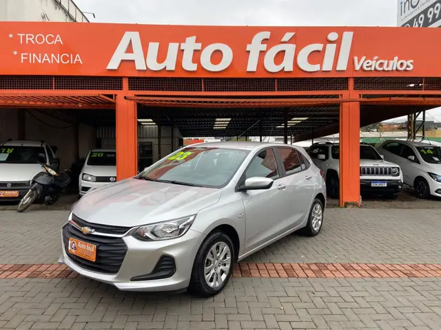 Carro Chevrolet Onix 2023 LT 1.0 Turbo