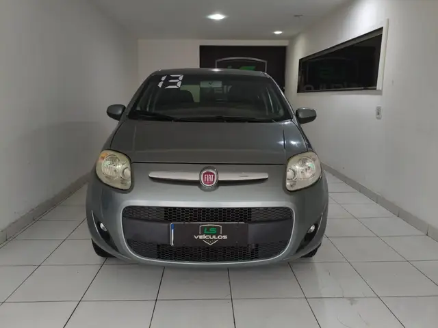 Carro Fiat Palio Weekend 2013 Attractive 1.4 8V (Flex)