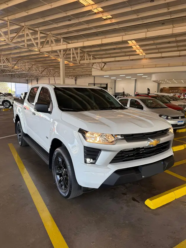 Carro Chevrolet S10 Cabine Dupla 2025 WT 2.8 Turbodiesel (Aut.)