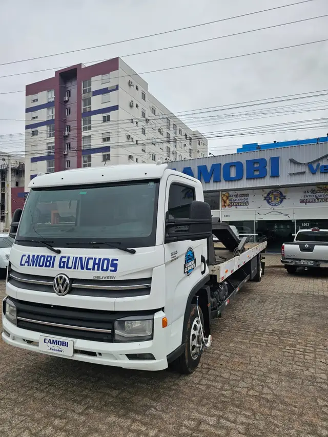 Caminhão Volkswagen 11.180 2019 Delivery 2p (diesel)(E5)