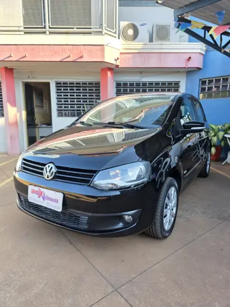 Carro Volkswagen Fox 2010 Plus 1.0 8V (Flex)
