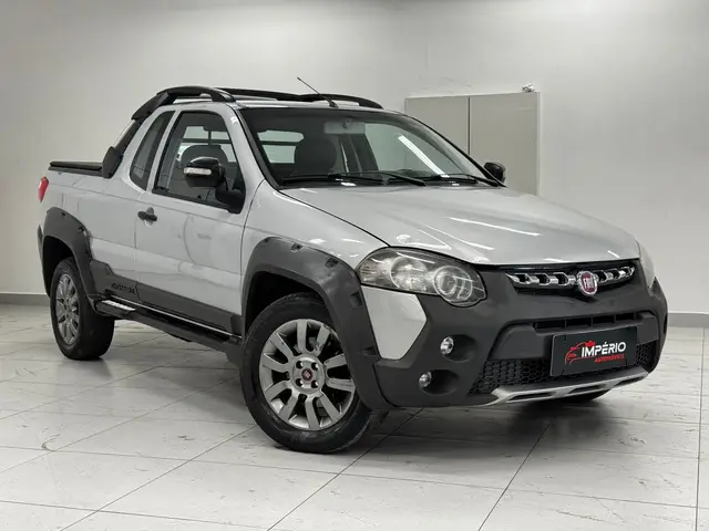 Carro Fiat Strada 2015 Adventure 1.8 16V (Flex) (Cabine Dupla)