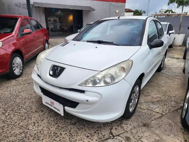 Carro Peugeot 207 2014 Hatch Active 1.4 (Flex)