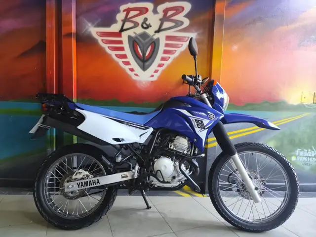 Moto Yamaha XTZ 250 Lander 2013 249 cc
