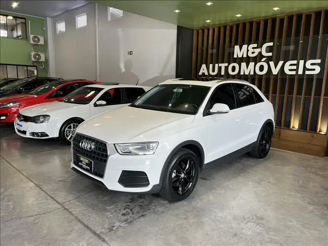 Carro Audi Q3 2016 1.4 TFSI Ambiente S Tronic