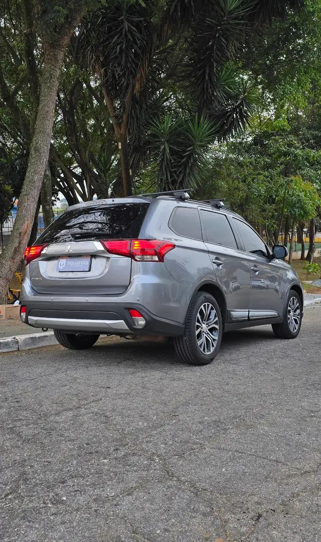 Carro Mitsubishi Outlander 2016 2.0 16V CVT
