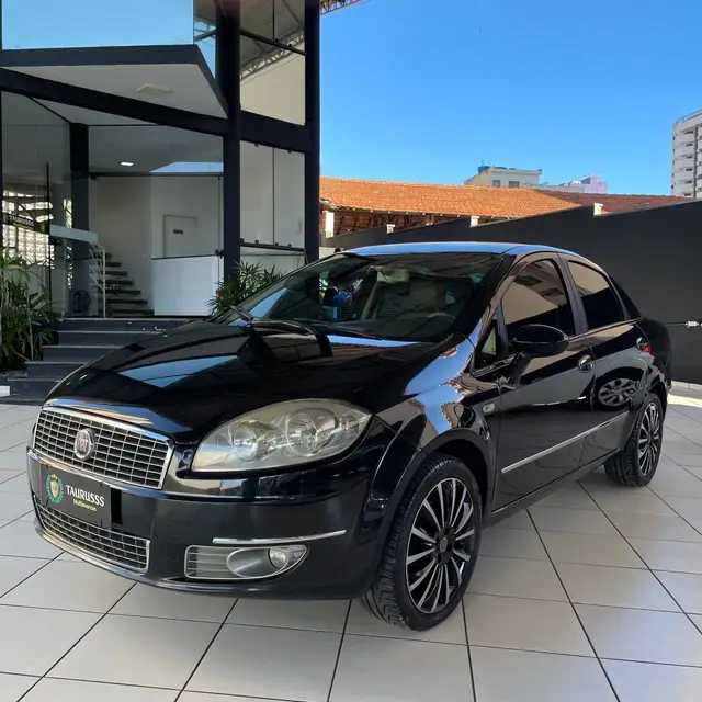 Carro Fiat Linea 2009 T-Jet 1.4 16V Turbo