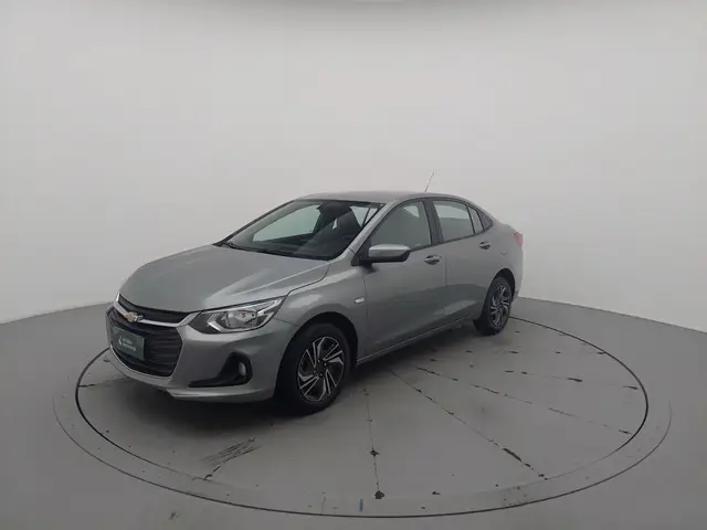 Carro Chevrolet Onix Plus 2024 LT 1.0
