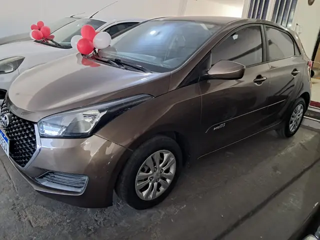 Carro Renault Kwid 2019 Intense 1.0 12v SCe (Flex)