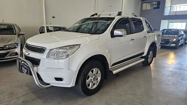 Carro Chevrolet S10 Cabine Dupla 2015 S10 2.8 CTDI LT 4WD (Cabine Dupla)