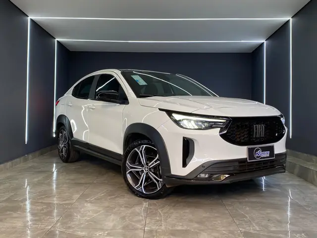 Carro Fiat Fastback 2024 Impetus