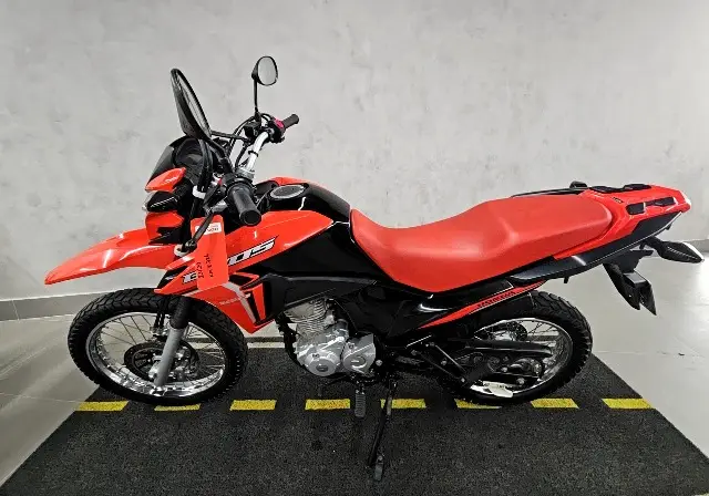 Moto Honda NXR 160 2024 Bros ESDD