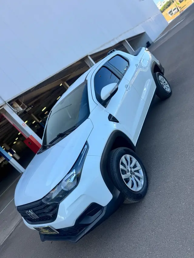 Carro Fiat Strada 2023 Freedom 1.3 CD (Flex)