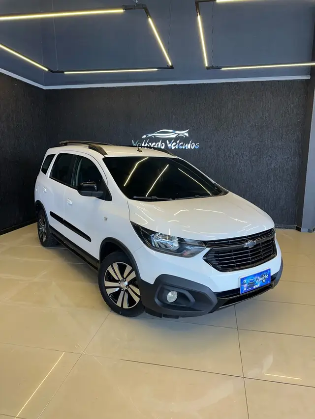 Carro Chevrolet Spin 2023 Activ7 1.8 (Aut.)
