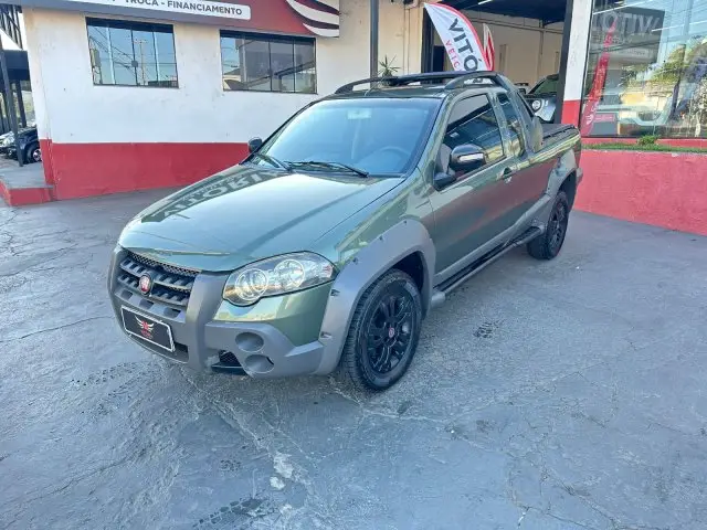 Carro Fiat Strada 2011 Adventure Locker 1.8 16V (Cabine Estendida)