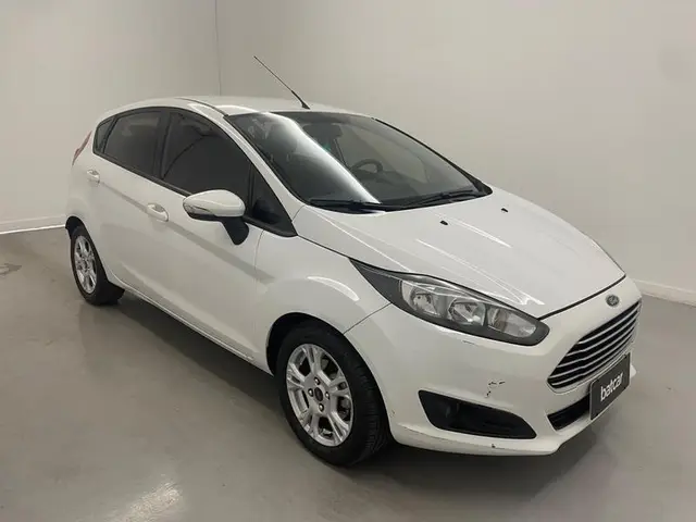 Carro Ford Fiesta Hatch 2017 SEL 1.6 16V Flex Mec. 5p - G