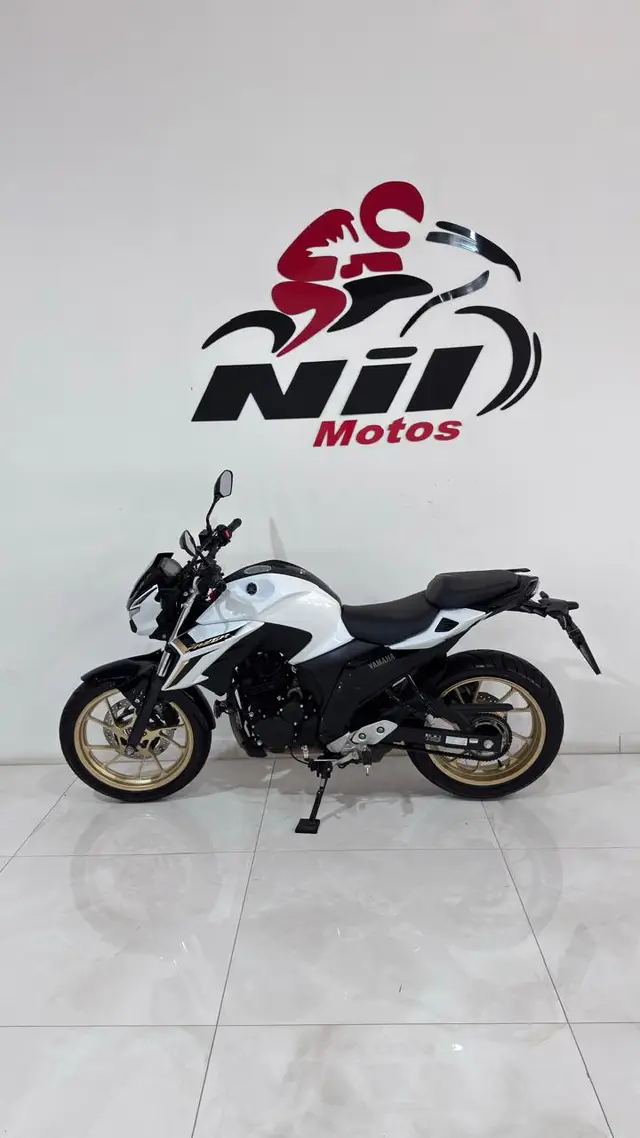 Moto Yamaha Fazer FZ25 2025 Connected