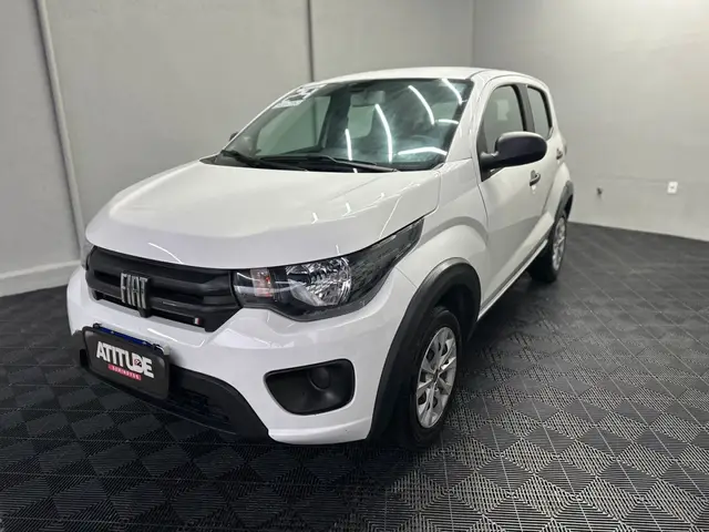 Carro Fiat Mobi 2024 Trekking 1.0