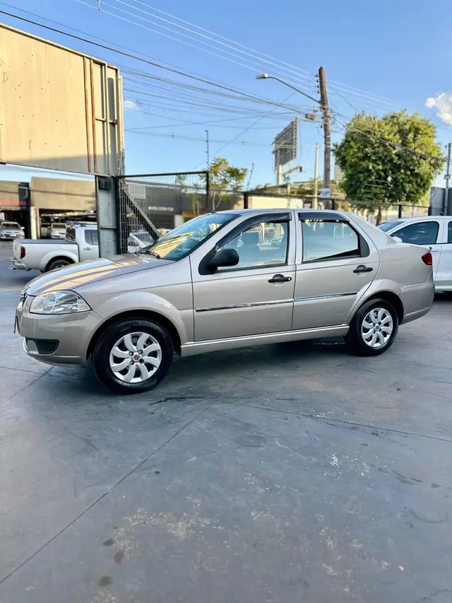 Carro Fiat Siena 2015 EL 1.0 8V (Flex)