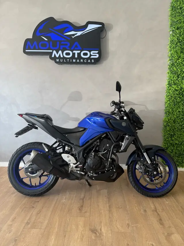 Moto Yamaha MT-03 2023 ABS