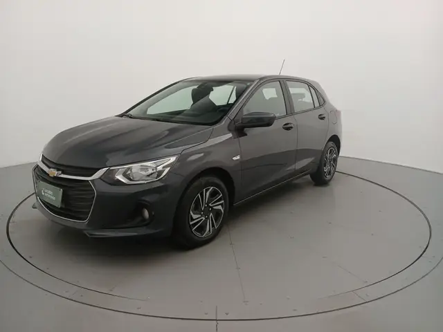 Carro Chevrolet Onix Plus 2024 LT 1.0