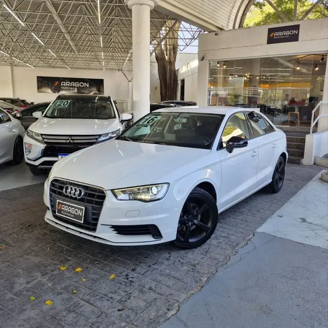 Carro Audi A3 2016 1.4 TFSI Ambiente S Tronic